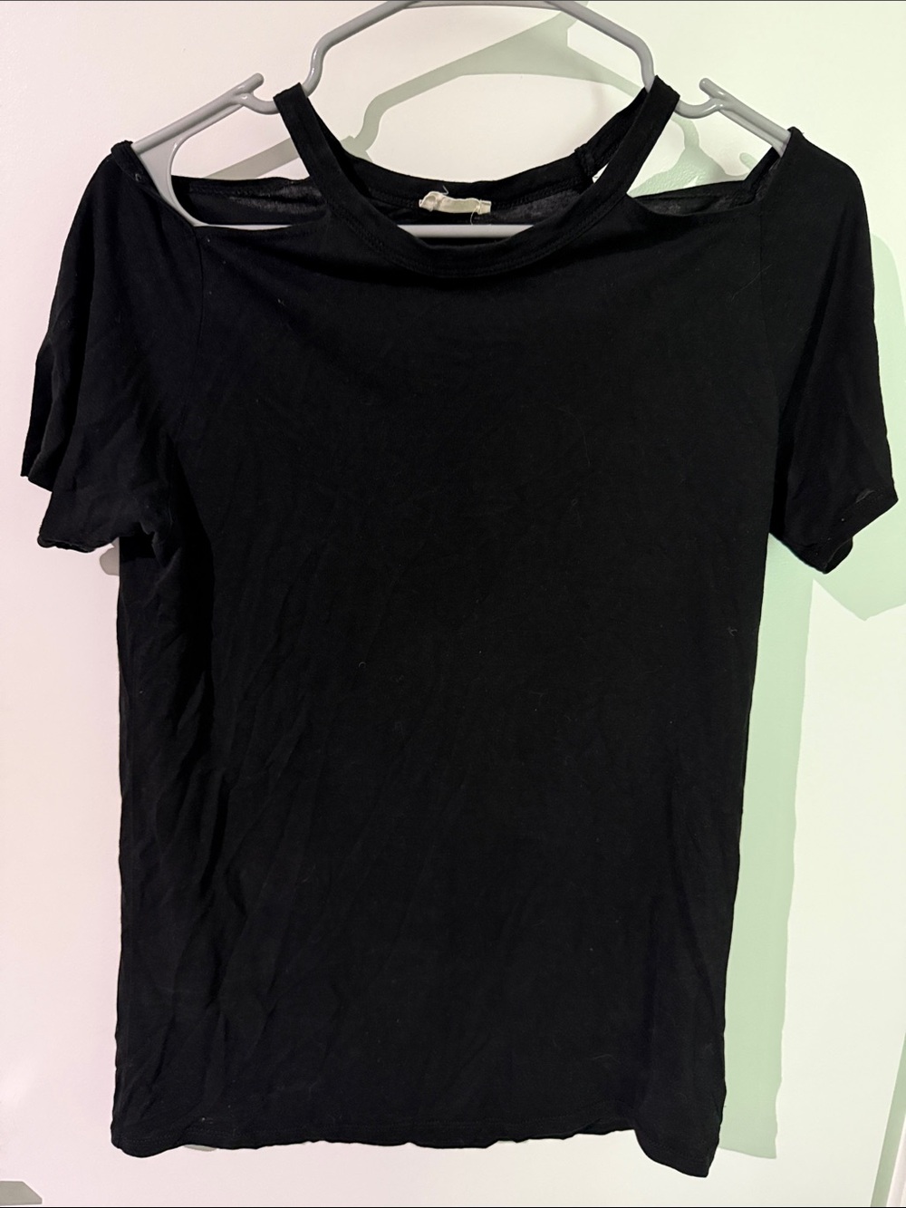 Zara Black Short Sleeve Cutout Crew Neck Tee